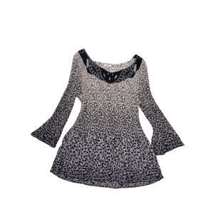 Y2K Embroidered Collar Stretch Top Black & White Ombre Flared Sleeves Women’s L